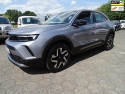 Grijs Gebruikt 2024 Opel Mokka SUV | € 23.450 (Goede deal)