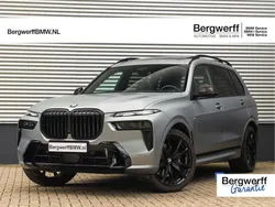 Grijs, metallic lak Gebruikt 2024 BMW X7 Comfort Edition SUV | € 149.875
