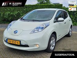 Wit Gebruikt 2012 Nissan Leaf Base Hatchback | € 4.650 (Eerlijke prijs)