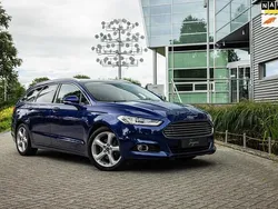 Blauw, metallic lak Gebruikt 2015 Ford Mondeo Titanium Stationwagen | € 15.650 (Iets duurder)