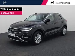 Zwart Gebruikt 2024 VW T-Roc Life SUV | € 31.740 (Goede deal)