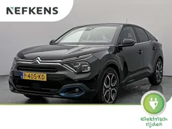 Zwart Gebruikt 2022 Citroën e-C4 Shine SUV | € 18.700 (Eerlijke prijs)