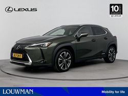 Groen Gebruikt 2020 Lexus UX Executive Line SUV | € 32.995 (Eerlijke prijs)