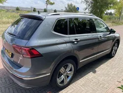 Grijs Gebruikt 2017 VW Tiguan Allspace Highline SUV | € 29.250 (Eerlijke prijs)