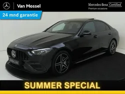 Zwart Gebruikt 2022 Mercedes C300e AMG line Sedan | € 45.945 (Eerlijke prijs)