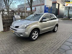 Grijs Gebruikt 2008 Renault Koleos Dynamique SUV | € 2.999 (Eerlijke prijs)