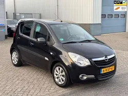 Zwart Gebruikt 2013 Opel Agila Edition Hatchback | € 3.990 (Goede deal)