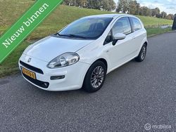 Wit Gebruikt 2011 Fiat Punto Evo Dynamic Hatchback | € 999 (Eerlijke prijs)
