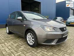 Grijs, metallic lak Gebruikt 2017 Seat Ibiza CONNECT Hatchback | € 9.249 (Super prijs)