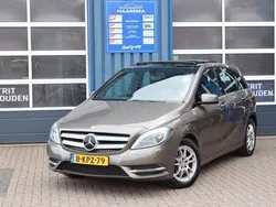 Grijs Gebruikt 2013 Mercedes B180 Ambition MPV | € 12.950 (Iets duurder)