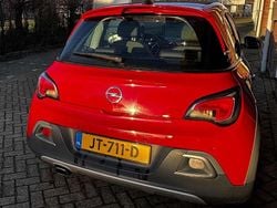 Rood Gebruikt 2016 Opel Adam Rocks Hatchback | € 10.500 (Goede deal)