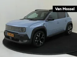 Blauw Gebruikt 2025 Renault R4 Iconic SUV | € 37.940
