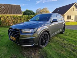 Grijs Gebruikt 2016 Audi Q7 SUV | € 29.500 (Duur)