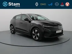 Zwart Gebruikt 2024 Renault Mégane Evolution Hatchback | € 32.490 (Eerlijke prijs)