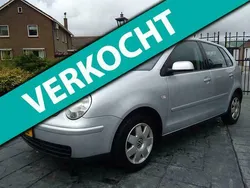 Grijs Gebruikt 2002 VW Polo Highline Hatchback | € 2.699 (Duur)