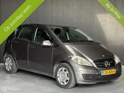 Grijs Gebruikt 2011 Mercedes A160 Business MPV | € 7.999 (Duur)