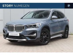 Grijs, metallic lak Gebruikt 2022 BMW X1 Executive SUV | € 33.950 (Duur)