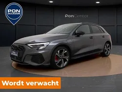 Grijs, metallic lak Gebruikt 2022 Audi A3 Sportback e-tron Competition Sedan | € 33.950 (Goede deal)