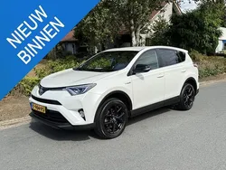 Wit Gebruikt 2017 Toyota RAV4 Style SUV | € 21.500 (Goede deal)