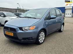 Blauw Gebruikt 2010 Mitsubishi Colt Invite Hatchback | € 4.250 (Eerlijke prijs)