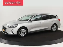 Grijs Gebruikt 2021 Ford Focus Titanium X Stationwagen | € 11.900 (Goede deal)
