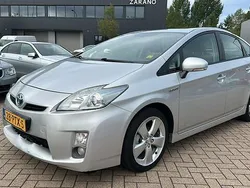 Grijs Gebruikt 2011 Toyota Prius Hatchback | € 3.450