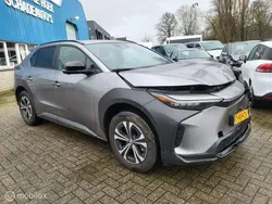 Grijs Gebruikt 2023 Toyota bZ4X SUV | € 17.950
