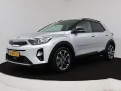 Grijs metallic Gebruikt 2019 Kia Stonic SUV | € 16.445 (Eerlijke prijs)