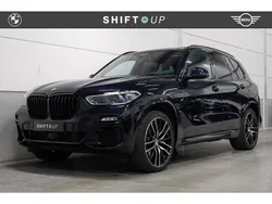 Zwart Gebruikt 2021 BMW X5 M Sport SUV | € 61.940 (Eerlijke prijs)
