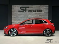 Rood Gebruikt 2019 Hyundai i30 Hatchback | € 26.950 (Eerlijke prijs)