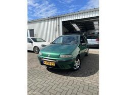 Groen Gebruikt 2002 Fiat Punto Hatchback | € 999 (Eerlijke prijs)