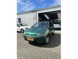 Groen Gebruikt 2002 Fiat Punto Hatchback | € 999 (Eerlijke prijs)