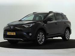 Bruin metallic Gebruikt 2017 Toyota RAV4 Executive SUV | € 21.945