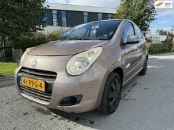 Bruin Gebruikt 2011 Suzuki Alto Exclusive Hatchback | € 2.250 (Goede deal)