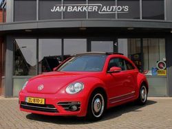 Rood Gebruikt 2017 VW Beetle Exclusive Hatchback | € 12.900 (Eerlijke prijs)