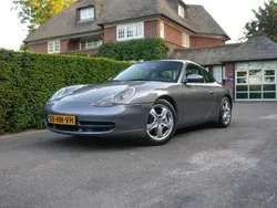 Porsche 911 Carrera 4
