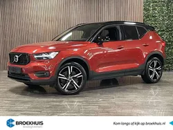 Rood, metallic lak Gebruikt 2021 Volvo XC40 R-Design SUV | € 33.900 (Iets duurder)