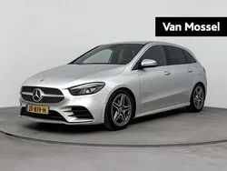 Grijs, metallic lak Gebruikt 2019 Mercedes B180 Business MPV | € 22.440 (Eerlijke prijs)