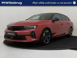 Rood Gebruikt 2024 Opel Astra Stationwagen | € 29.925 (Eerlijke prijs)