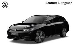 Zwart Nieuw 2025 VW Passat R-line Edition Stationwagen | € 55.840 (Goede deal)