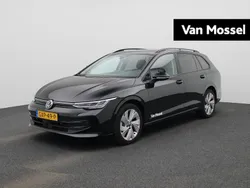 Zwart Gebruikt 2025 VW Golf VIII Edition Stationwagen | € 35.400 (Eerlijke prijs)