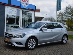 Grijs Gebruikt 2015 Mercedes A180 Ambition Hatchback | € 16.545 (Eerlijke prijs)
