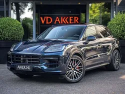 Blauw Gebruikt 2024 Porsche Cayenne S E-Hybrid SUV | € 144.880 (Super prijs)
