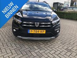Zwart Gebruikt 2022 Dacia Jogger Comfort MPV | € 17.850 (Eerlijke prijs)