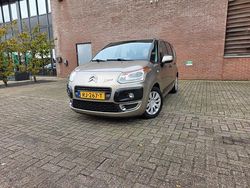 Geel Gebruikt 2011 Citroën C3 Picasso MPV | € 2.995 (Eerlijke prijs)