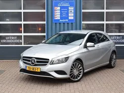 Grijs Gebruikt 2015 Mercedes A180 Ambition Hatchback | € 10.999 (Eerlijke prijs)