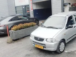 Grijs Gebruikt 2005 Suzuki Alto Hatchback | € 999 (Eerlijke prijs)