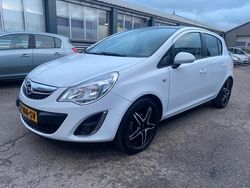 Wit Gebruikt 2012 Opel Corsa Edition Hatchback | € 5.750 (Iets duurder)