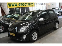Zwart Gebruikt 2007 Renault Twingo Dynamique Hatchback | € 2.444 (Duur)