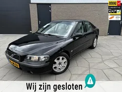 Zwart Gebruikt 2002 Volvo S60 Sedan | € 2.695 (Eerlijke prijs)